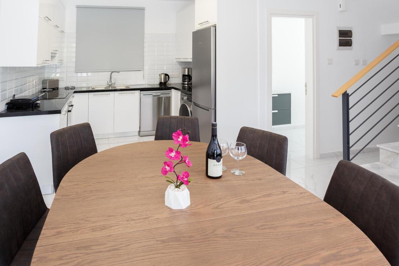 Cosy Paphos Villa - By Imh Travel & Tours Esterno foto