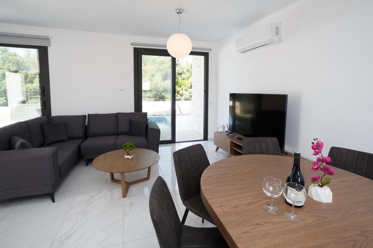 Cosy Paphos Villa - By Imh Travel & Tours Esterno foto